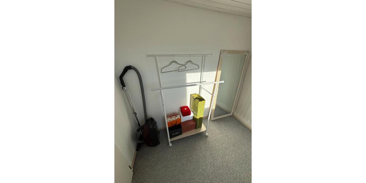 Dachgeschoßwohnung Öhringen - 2 Zimmer, 32 m&sup2;, 600&euro; | Angebot:24855429