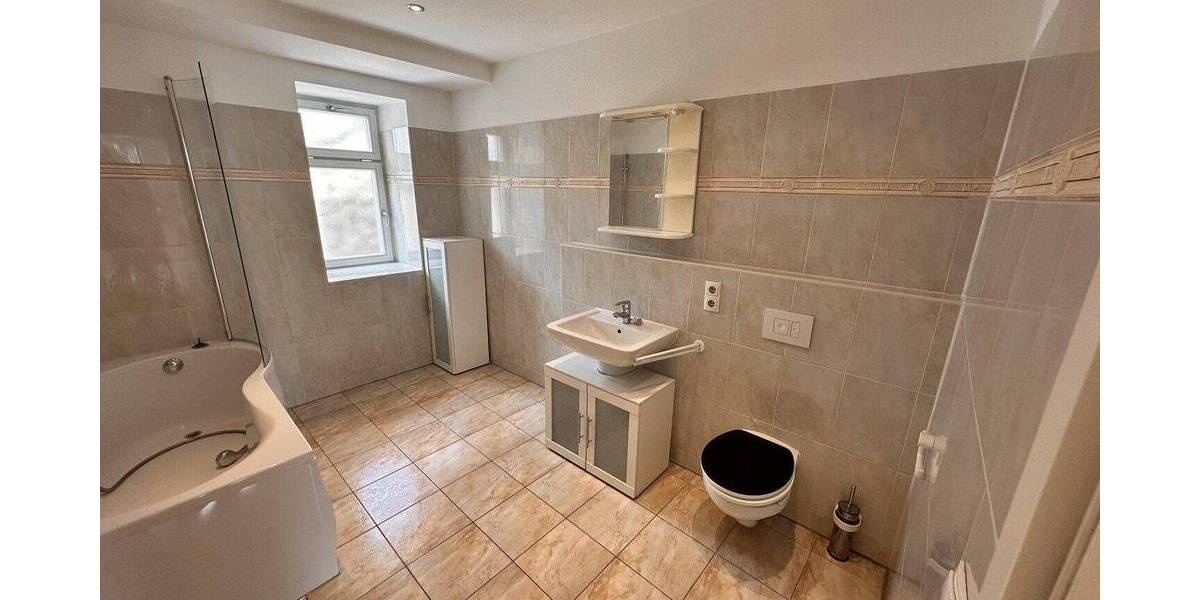 Etagenwohnung Sinsheim-Hilsbach Hilsbach - 3 Zimmer, 79 m&sup2;, 890&euro; | Angebot:26877216