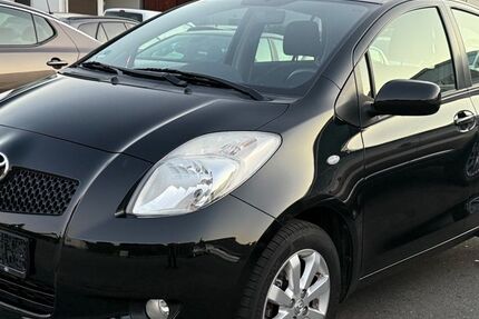 Toyota Yaris 109.000 km 4.999 &euro; Gundelsheim 74831