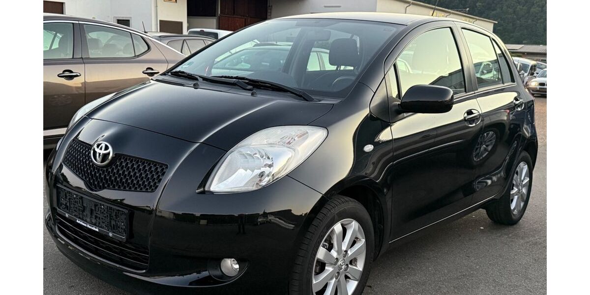 Toyota Yaris 109.000 km 4.999 &euro; Gundelsheim 74831