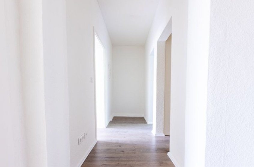 Erstbezug Kernsanierte 2-Zimmer-Wohnung mit Balkon & EBK in Heilb