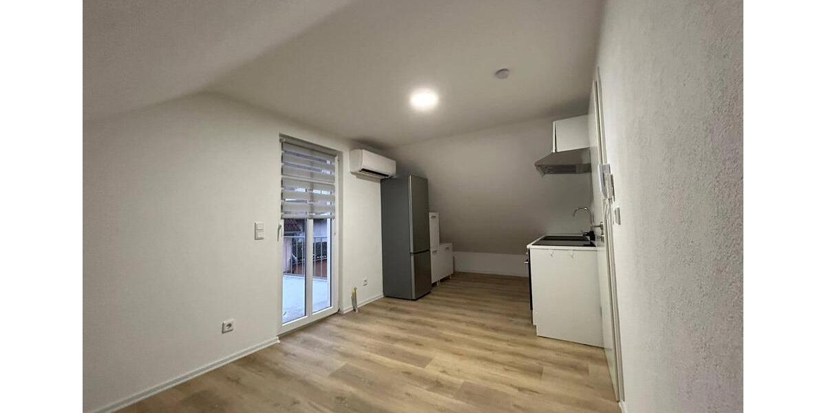 Dachgeschoßwohnung Haßmersheim - 3 Zimmer, 75 m&sup2;, 800&euro; | Angebot:25366413
