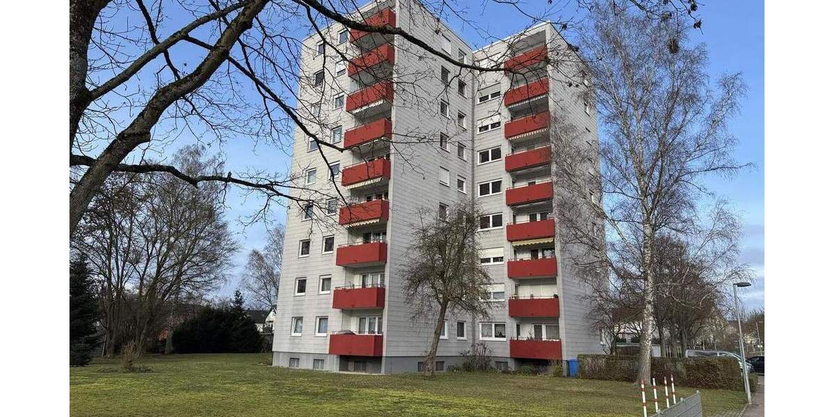 Gut geschnittene, helle 3 Zimmer-Wohnung mit Aufzug und Garage 3 zimmer