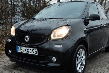 Smart ForFour 99.000 km 7.999 &euro; Ludwigsburg 71638