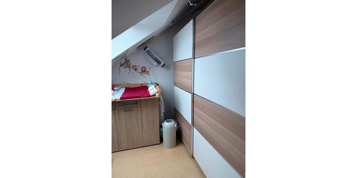 Dachgeschoßwohnung Oedheim - 3 Zimmer, 67 m&sup2;, 289.000&euro; | Angebot:27067337