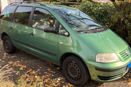 VW Sharan 235.000 km 1.100 &euro; Eppingen 75031