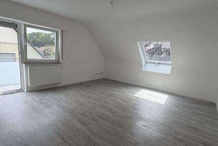 Wohnung Ludwigsburg Hoheneck - 4 Zimmer, 92 m&sup2;, 1.350&euro; | Angebot:27188418