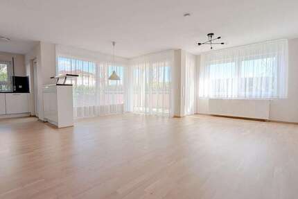 Wohnung Backnang - 3.5 Zimmer, 93 m&sup2;, 1.290&euro; | Angebot:26871998