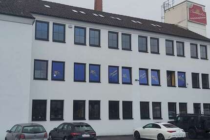Büro in Steinheim an der Murr 3.288 € 274 m² zimmer