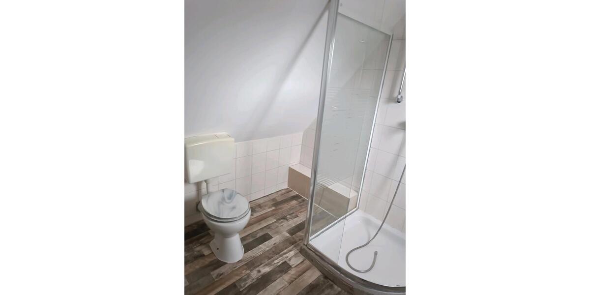 Maisonettenwohnung Flein - 6 Zimmer, 200 m&sup2;, 450&euro; | Angebot:26648277