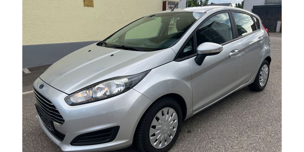 Ford Fiesta 116.234 km 4.900 &euro; Neckarsulm 74172