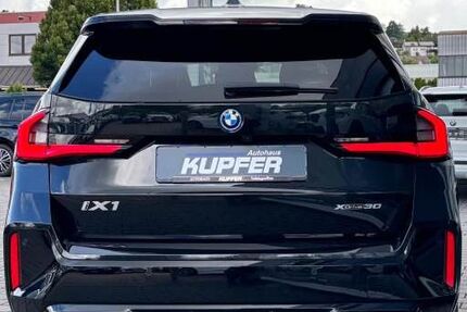 BMW iX1 12.860 km 41.500 &euro; Vaihingen / Enz 71665