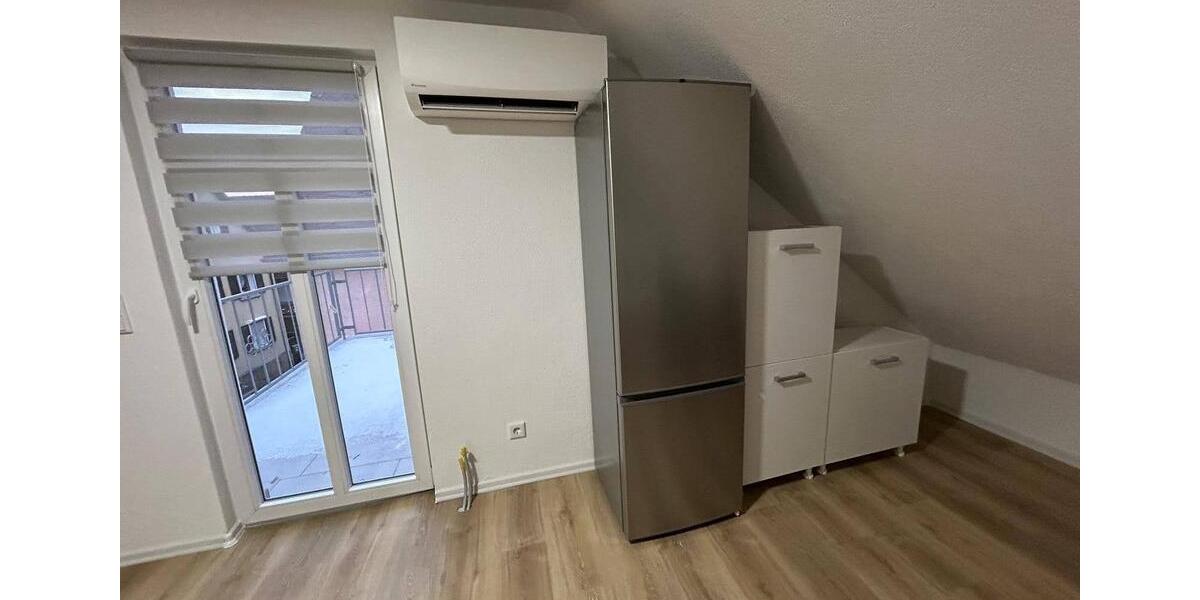 Dachgeschoßwohnung Haßmersheim - 3 Zimmer, 75 m&sup2;, 800&euro; | Angebot:25366413