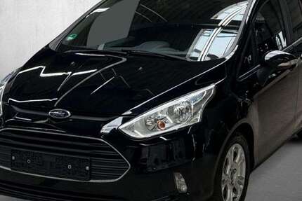 Ford B-Max 68.982 km 9.990 &euro; Ludwigsburg 71636