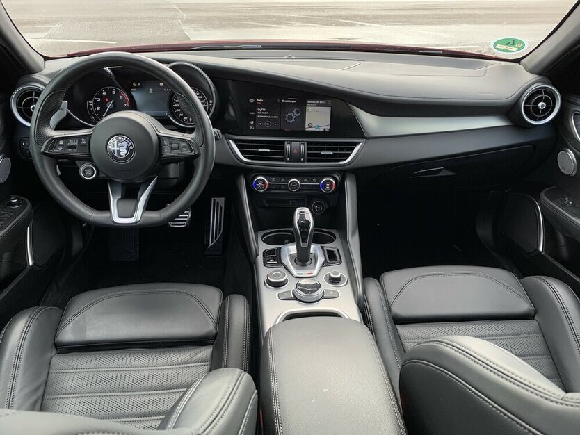 Giulia 2.0 Turbo 16V Q4 Veloce NAVI/SHZ/KAMERA