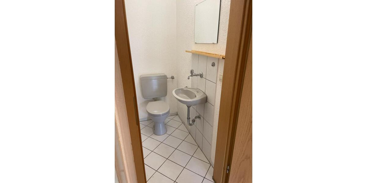 Etagenwohnung Gundelsheim - 4 Zimmer, 71 m&sup2;, 280.000&euro; | Angebot:26149031