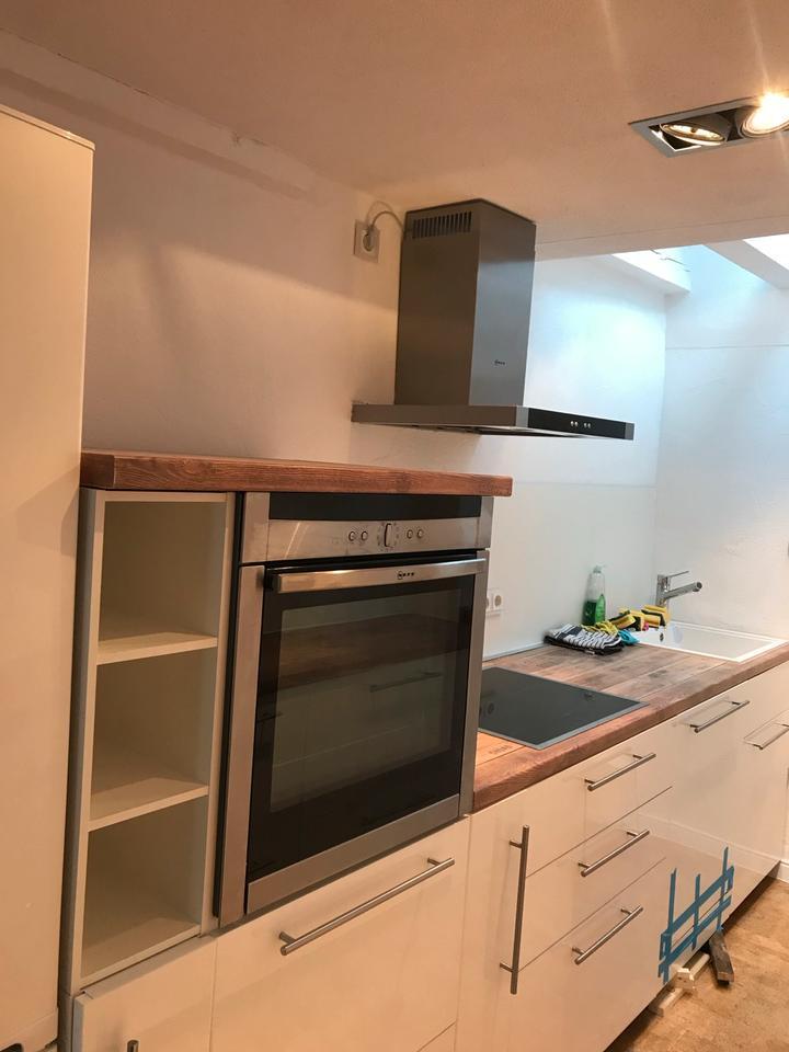 Haus statt Wohnung mit Einbauküche, Kamin, Klimaanlage Smart-Home