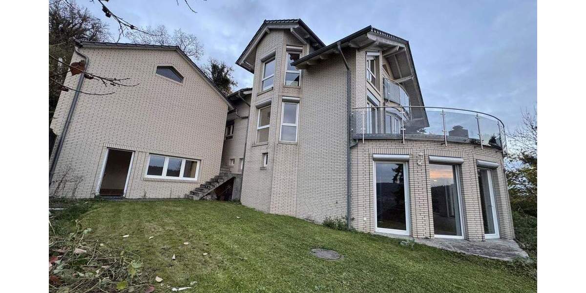 Einfamilienhaus Neckarzimmern - 6 Zimmer, 315 m&sup2;, 2.600&euro; | Angebot:24504270