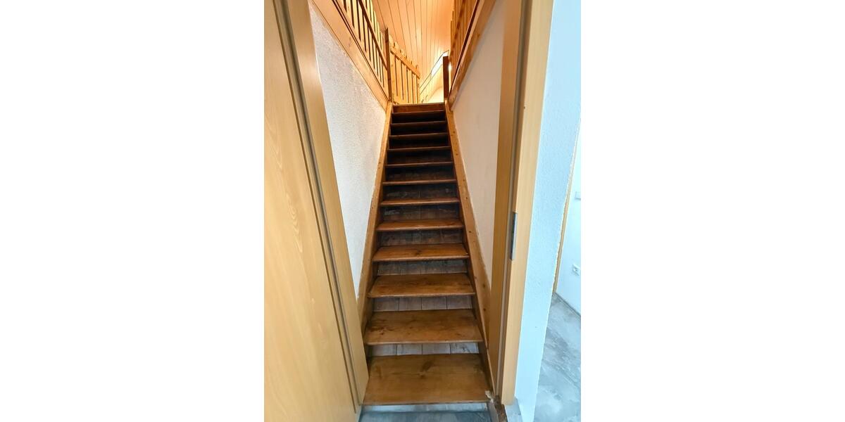 Etagenwohnung Vaihingen an der Enz - 3 Zimmer, 60 m&sup2;, 1.200&euro; | Angebot:26186658