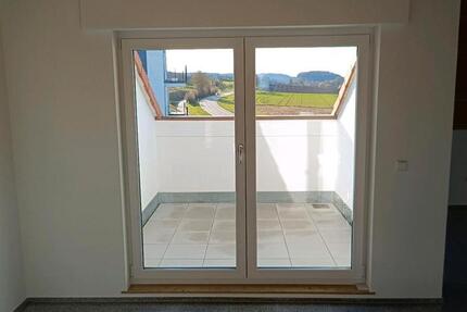 Wohnung Pfaffenhofen - 2.5 Zimmer, 65 m&sup2;, 670&euro; | Angebot:26431313
