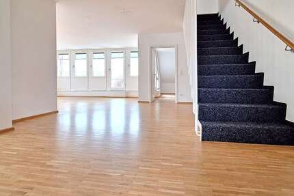 Wohnung Heilbronn - 4 Zimmer, 170 m&sup2;, 1.850&euro; | Angebot:26311807
