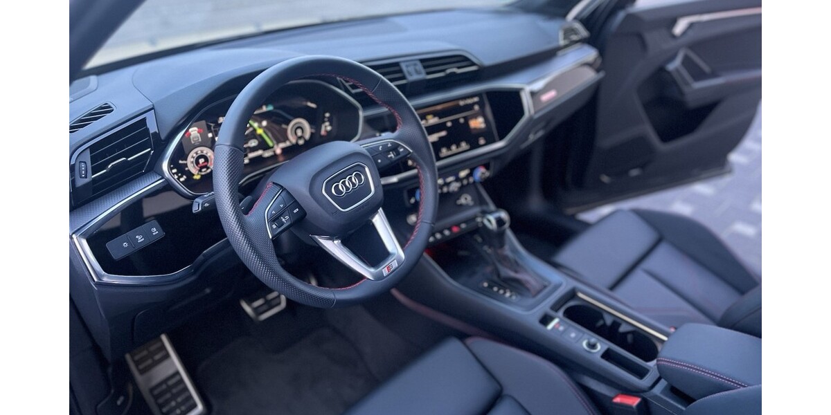 Audi Q3 7.500 km 53.900 &euro; Bad Friedrichshall 74177