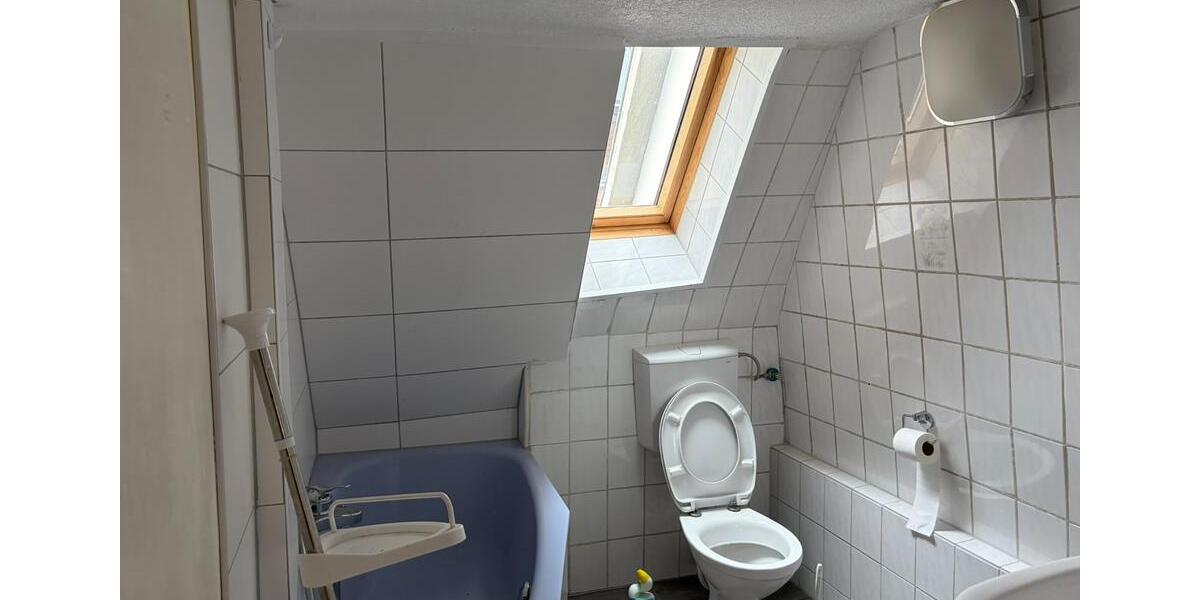 Einfamilienhaus Markgröningen - 5 Zimmer, 105 m&sup2;, 1.150&euro; | Angebot:25403160