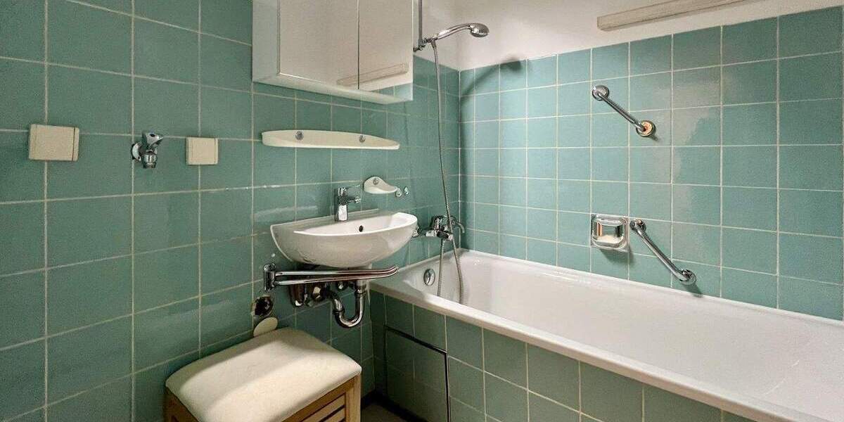 3-Zimmer-Wohnung mit Balkon und Tiefgaragenstellplatz in Möglingen 3 zimmer