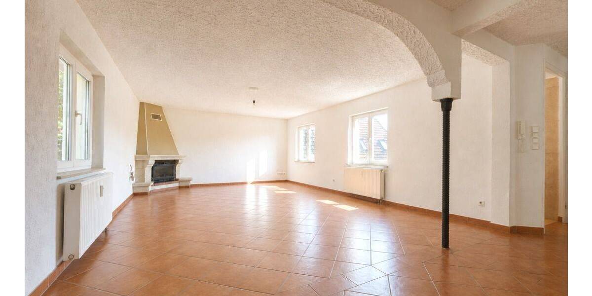 Mehrfamilienhaus, Wohnhaus Bietigheim-Bissingen Untermberg - 8 Zimmer, 216 m&sup2;, 529.000&euro; | Angebot:26920799