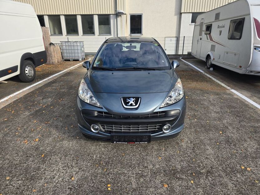 Peugeot 207 192.000 km 1.200 € Heilbronn 74080