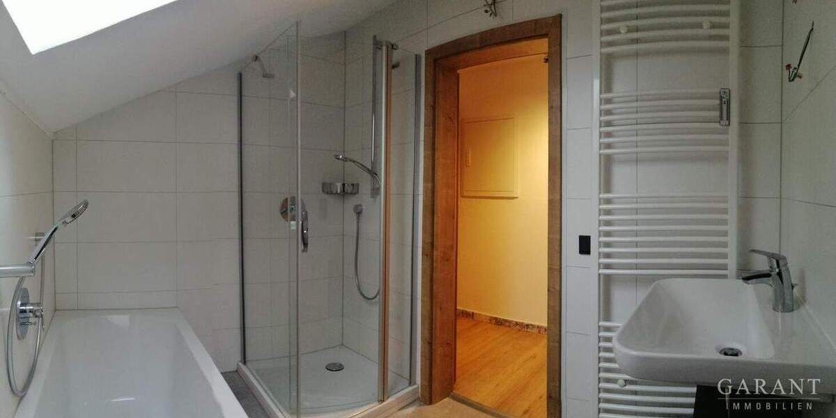 Etagenwohnung Heilbronn Kirchhausen - 3 Zimmer, 82 m&sup2;, 990&euro; | Angebot:24401594