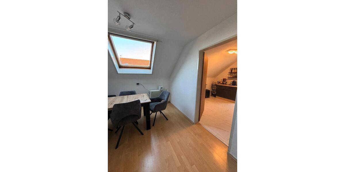 Dachgeschoßwohnung Neudenau - 3 Zimmer, 95 m&sup2;, 850&euro; | Angebot:25305297