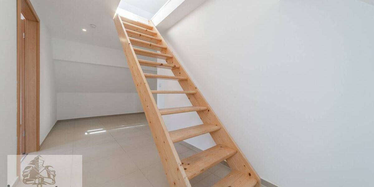 Etagenwohnung Massenbachhausen - 3 Zimmer, 96 m&sup2;, 850&euro; | Angebot:26841958