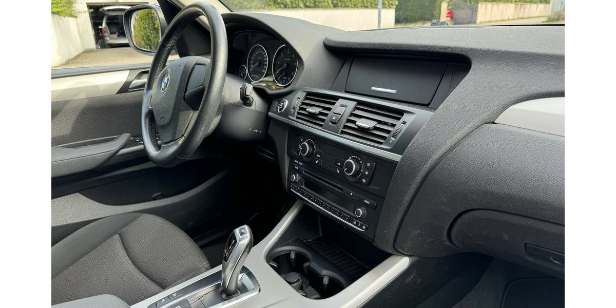 BMW X3 xDrive20d Automatik PDC 191.000 km 9.500 &euro; Neckarsulm 74172