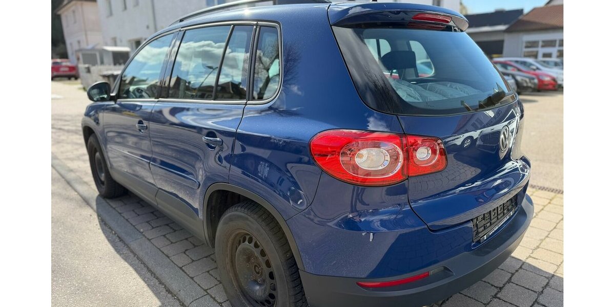 VW Tiguan 2.0 TDI DSG 4Motion 1. Hand AHK 172.000 km 7.490 &euro; Neckarsulm 74172