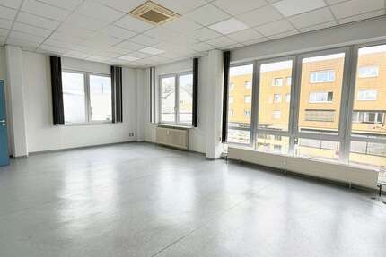 Gewerbeobjekt Möglingen - 326&euro; | Angebot:25933208