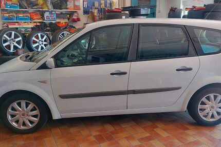 Renault Scenic 265.000 km 2.999 &euro; Obersulm-Affaltrach 74182
