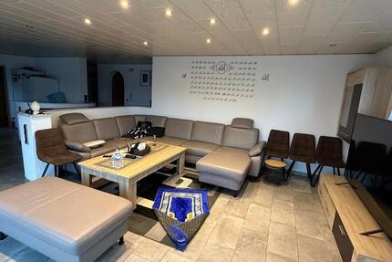 Wohnung Kirchardt - 3 Zimmer, 135 m&sup2;, 1.200&euro; | Angebot:25430713