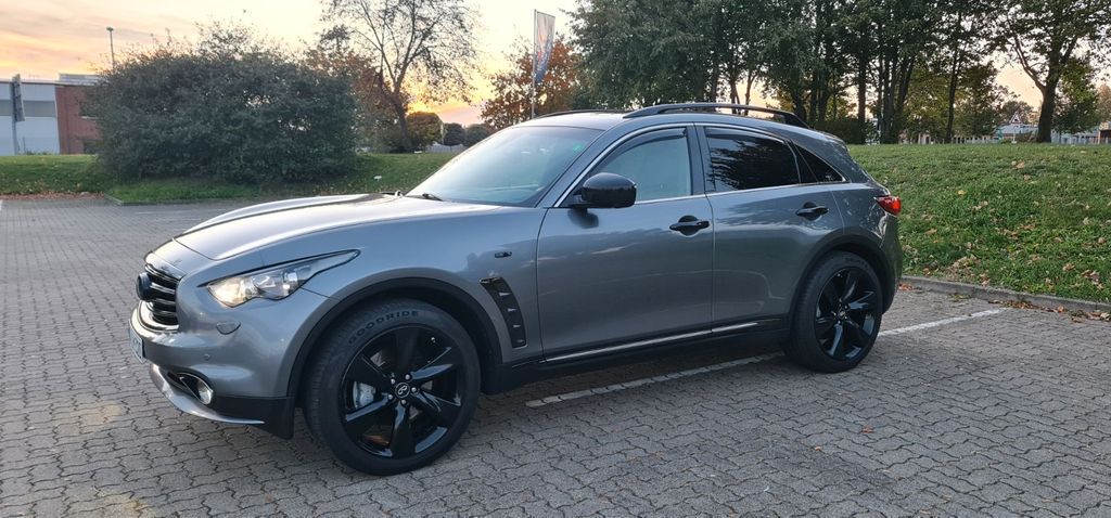 INFINITI QX70 191.000 km 17.200 € Öhringen 74613