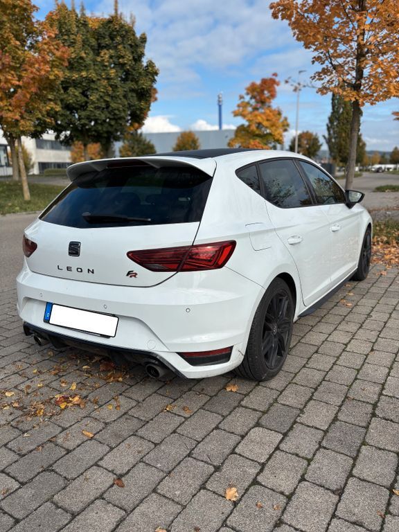 Seat Leon 141.000 km 11.600 € Kirchberg an der Murr 71737
