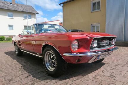 Ford Mustang 4.800 km 88.000 &euro; Lohrbach 74821