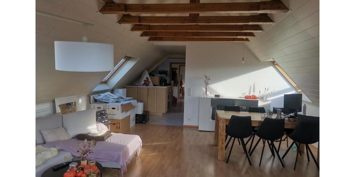 Dachgeschoßwohnung Erlenbach - 3.5 Zimmer, 75 m&sup2;, 309.000&euro; | Angebot:24455160