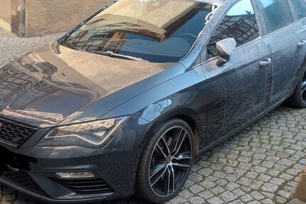 Seat Leon 70.800 km 23.800 &euro; Mosbach 74821