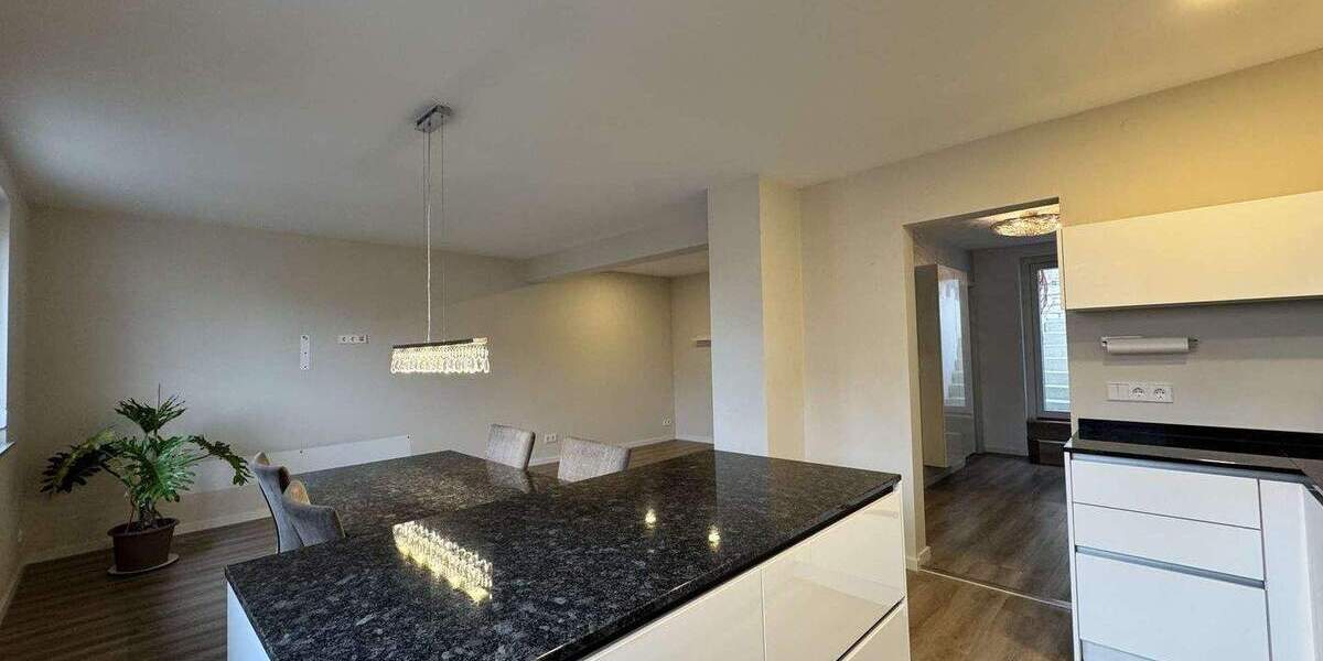 Einfamilienhaus Sachsenheim Hohenhaslach - 3 Zimmer, 102 m&sup2;, 370.000&euro; | Angebot:25606392