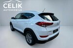 Hyundai Tucson blue 2WD 1. Hand 120.000 km 12.890 &euro; Neckarsulm 74172