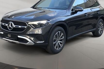 Mercedes-Benz GLC 200 10.967 km 52.889 € Neckarsulm-Obereisesheim 74172