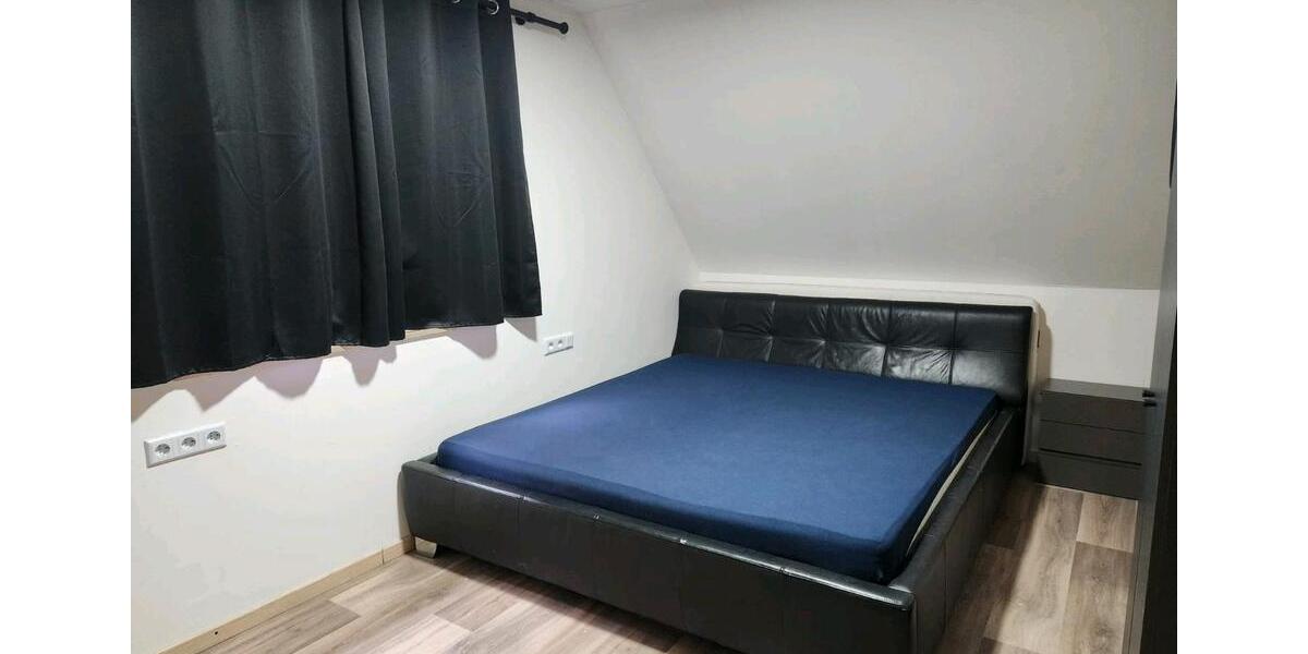 Etagenwohnung Backnang - 1 Zimmer, 16 m&sup2;, 550&euro; | Angebot:25944152