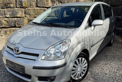 Toyota Corolla Verso 148.600 km 4.990 &euro; Gundelsheim 74831