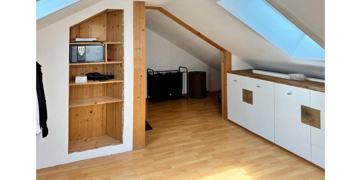 Doppelhaushälfte Bretzfeld - 6 Zimmer, 108 m&sup2;, 1.440&euro; | Angebot:26568343