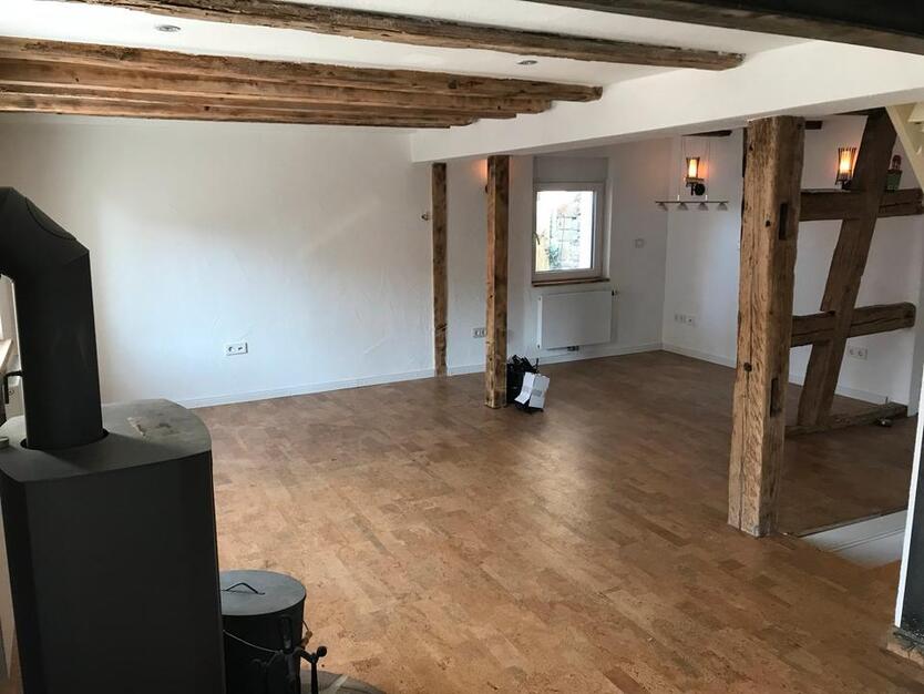 Haus statt Wohnung mit Einbauküche, Kamin, Klimaanlage Smart-Home